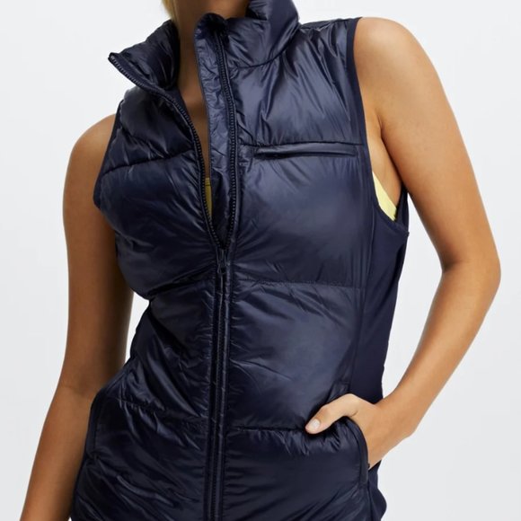 Fabletics Elliot Packable Puffer Vest XS Navy - Picture 1 of 3
